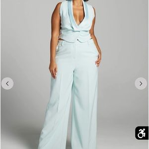 Fashion to Figure Spring Set in Robins Egg Blue